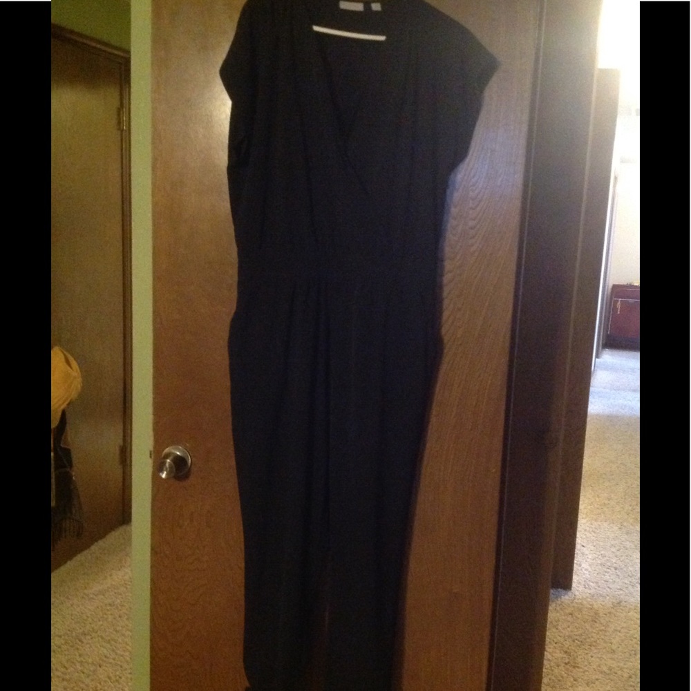 New York and company jumpsuit